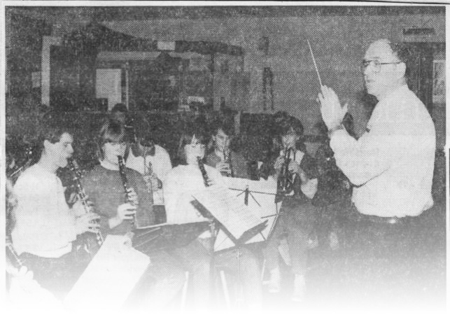1986 04 02 REV Musikgemeinschaft 77 preview