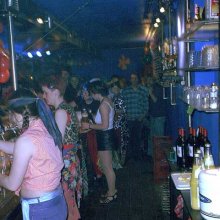 Scheuernball mit Headless & Tyler Henderson am 24. Februar 2001